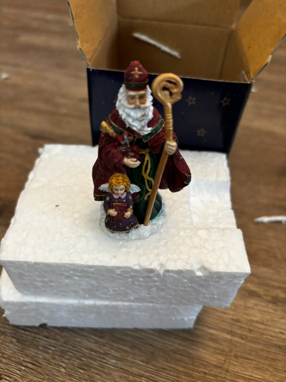 Pipka Prizm miniature St. Nicholas Santa figurine MIB 10034
